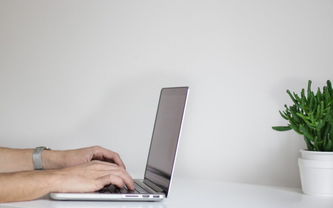 HOW TO MAKE THE WORKING ENVIRONMENT PRODUCTIVE