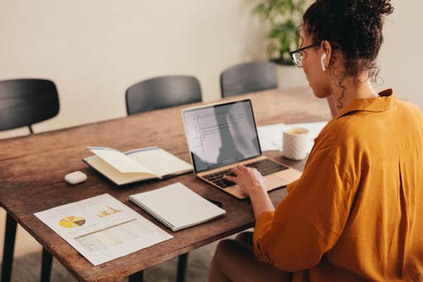 I Vantaggi dello Smart Working: Produttività, Flessibilità e Sostenibilità